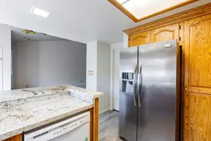 845 N Valley View Dr, Saint George, UT 84770 - Photo 12