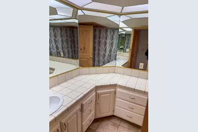 860 S Village Rd #Y-7, Saint George, UT 84770 - Photo 16
