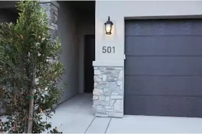 501 N Ventura Ln, Washington, UT 84780 - Photo 2