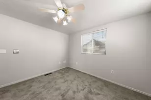 1150 W Red Hills Pkwy, Washington, UT 84780 - Photo 10