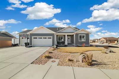 330 S Sherratt Drive, Cedar City, UT 84720 - Photo 1