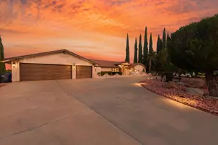 346 N Donlee Dr, Saint George, UT 84770 - Photo 2