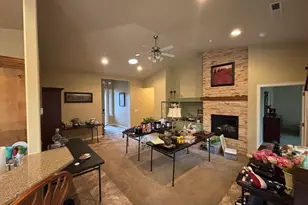 345 W 350 S, Ivins, UT 84738 - Photo 2