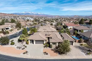 2267 E Knolls Dr, Saint George, UT 84790 - Photo 2