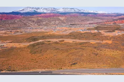 2900 W State St, Hurricane, UT 84737 - Photo 8