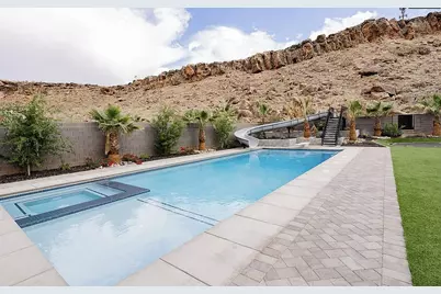 3318 E Live Oak Dr, Saint George, UT 84790 - Photo 8