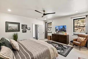 2274 S Cyn Cir, Cedar City, UT 84720 - Photo 18