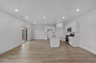 1519 Sinawava Dr, Washington, UT 84780 - Photo 6