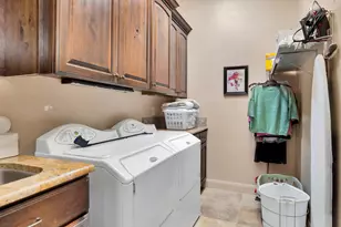 373 W Meridian Dr, Ivins, UT 84738 - Photo 28