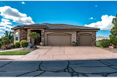 373 W Meridian Dr, Ivins, UT 84738 - Photo 4