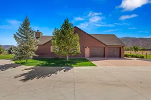 520 N Old Paragonah Hwy, Parowan, UT 84761 - Photo 38