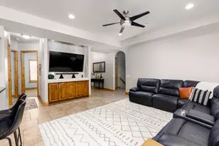 3902 London Ln, Santa Clara, UT 84765 - Photo 12