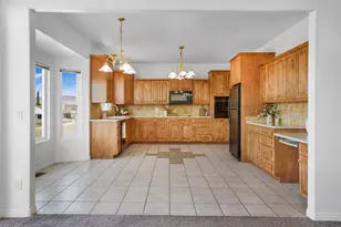 231 S 2520 W, Hurricane, UT 84737 - Photo 14