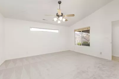 2072 S Legacy Dr, Saint George, UT 84770 - Photo 10