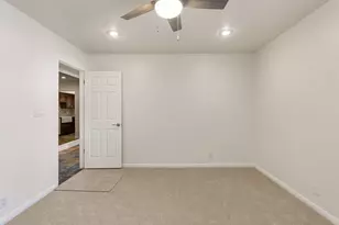 932 S Three Fountains Dr, Cedar City, UT 84721 - Photo 12