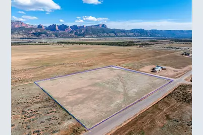 1705 E 460 N, New Harmony, UT 84757 - Photo 6