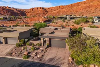 2139 W Cougar Rock Cir #179, Saint George, UT 84770 - Photo 2