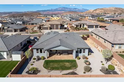 1024 E Roadrunner Dr, Washington, UT 84780 - Photo 42