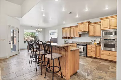 2434 S 2160 St E, Saint George, UT 84790 - Photo 10