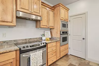 2434 S 2160 St E, Saint George, UT 84790 - Photo 12