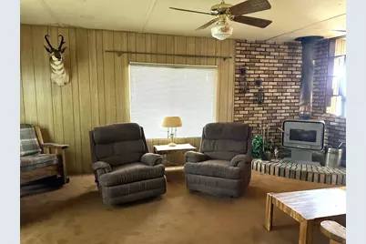 15 N 450 E, Escalante, UT 84726 - Photo 4