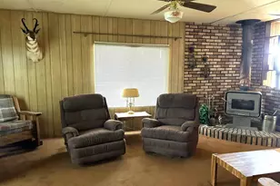 15 N 450 E, Escalante, UT 84726 - Photo 4