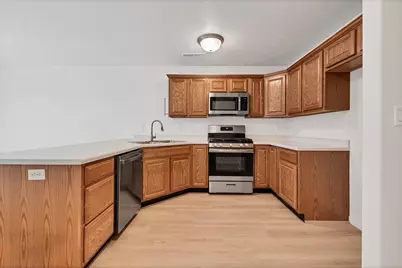 975 W 200 S, Hurricane, UT 84737 - Photo 12