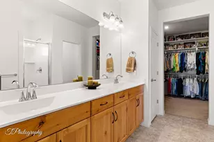 4698 W 3100 S, Hurricane, UT 84737 - Photo 12