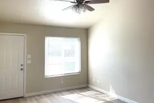 1004 W 180 S, Hurricane, UT 84737 - Photo 2