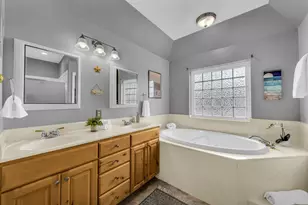 1045 S Red River Rd, Washington, UT 84780 - Photo 16