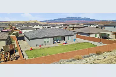 1886 Honeycomb Dr, Saint George, UT 84790 - Photo 38