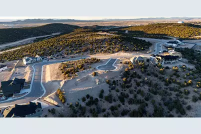S Sunny Hills Cir, Cedar City, UT 84720 - Photo 18