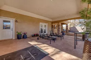 2497 River Cir, Santa Clara, UT 84765 - Photo 44