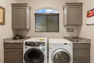 233 N 2680 St W, Hurricane, UT 84737 - Photo 22