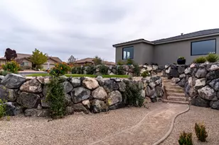 1245 N Main St, Hurricane, UT 84737 - Photo 34