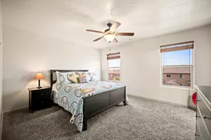 290 W Buena Vista Blvd, Washington, UT 84780 - Photo 20