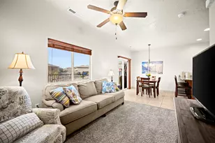 290 W Buena Vista Blvd, Washington, UT 84780 - Photo 6