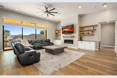 1011 S 1740 E, Saint George, UT 84790 - Photo 2