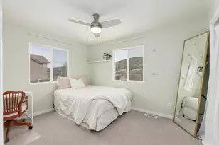 7998 N Sapphire Dr, Saint George, UT 84770 - Photo 24