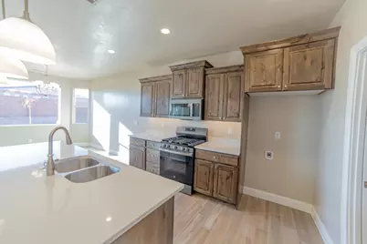 529 N 3010 W, Hurricane, UT 84737 - Photo 12
