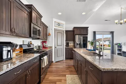 3445 W 120 N, Hurricane, UT 84737 - Photo 12