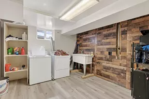559 S 450 W, Cedar City, UT 84720 - Photo 32