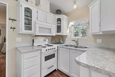 2990 E Riverside Dr #4, Saint George, UT 84790 - Photo 10