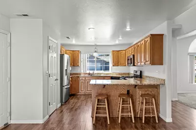 209 S 2170 W, Hurricane, UT 84737 - Photo 8