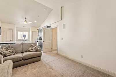 2246 E 440 N Cir, Saint George, UT 84790 - Photo 44