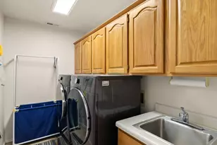 225 N Valley View Dr, Saint George, UT 84770 - Photo 16