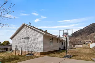 320 N 1350 E, Pleasant Grove, UT 84062 - Photo 32