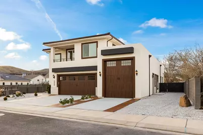 226 E 1100 N, Hurricane, UT 84737 - Photo 2