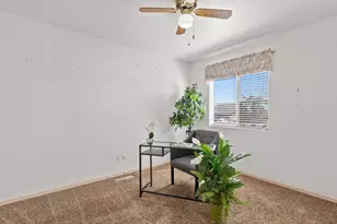 125 E 300 N, Ivins, UT 84738 - Photo 10