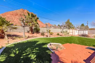 125 E 300 N, Ivins, UT 84738 - Photo 4